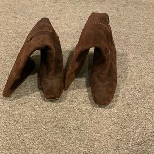 Neutralizerhigh brown suede boot size7